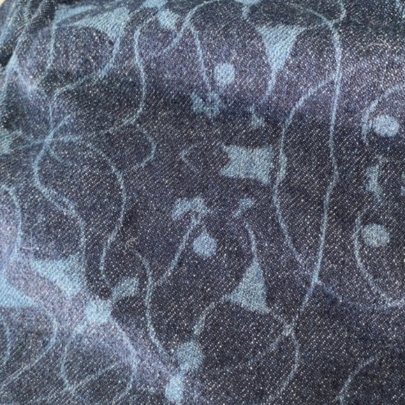 Urban Outfitters BDG Low Rise Flare Jeans - Size 24 - Picture 9 of 12